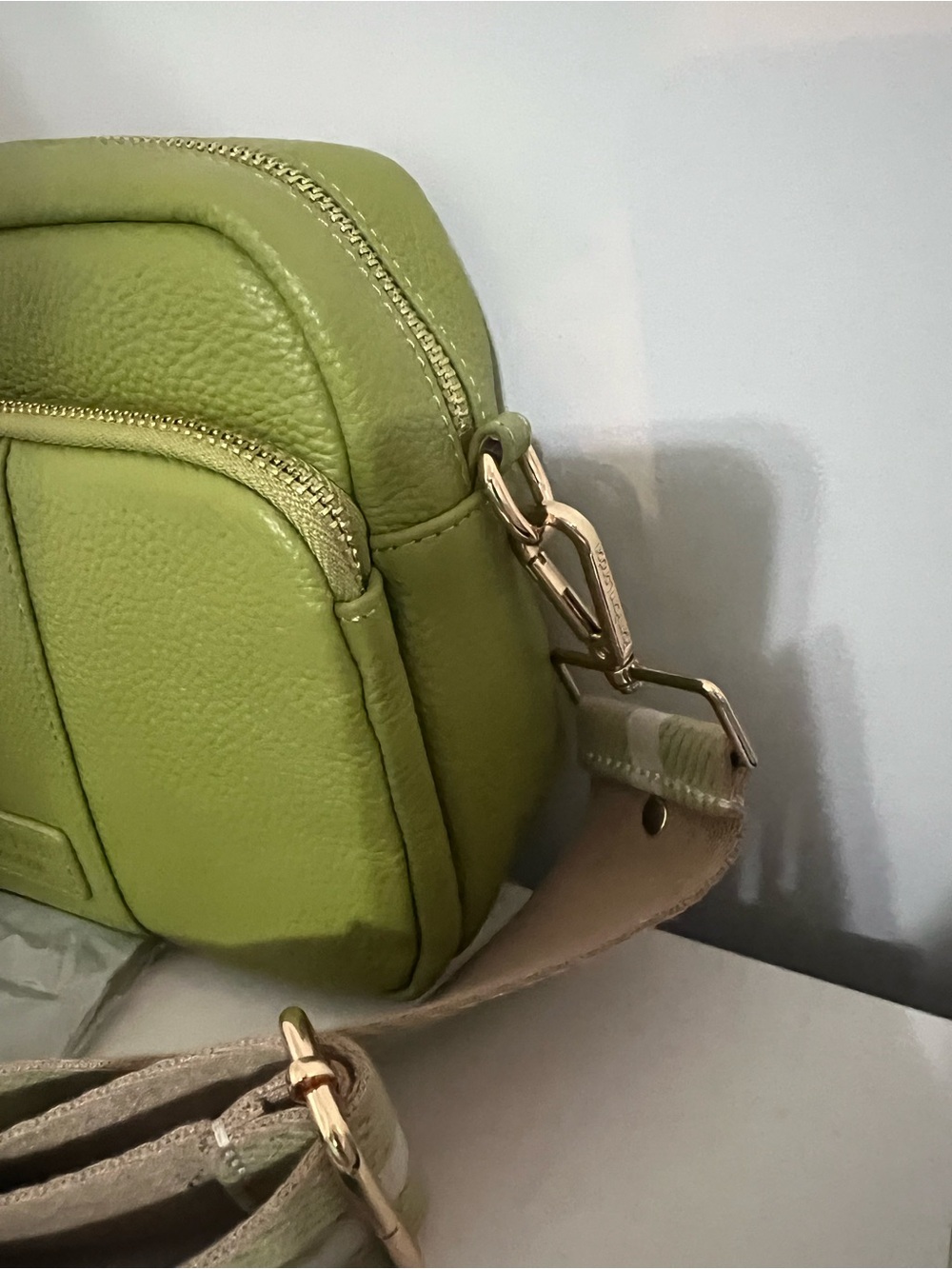NWT Pom Pom London Green Crossbody Bag with 3 Straps 2 Purse Charms Card Holder - Picture 6 of 13